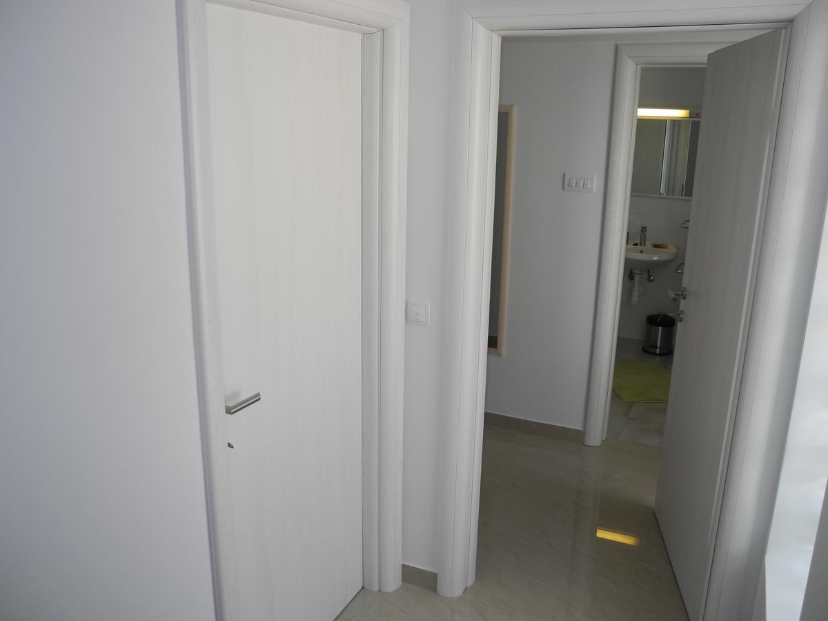 Apartments Nives Цриквениця Екстер'єр фото